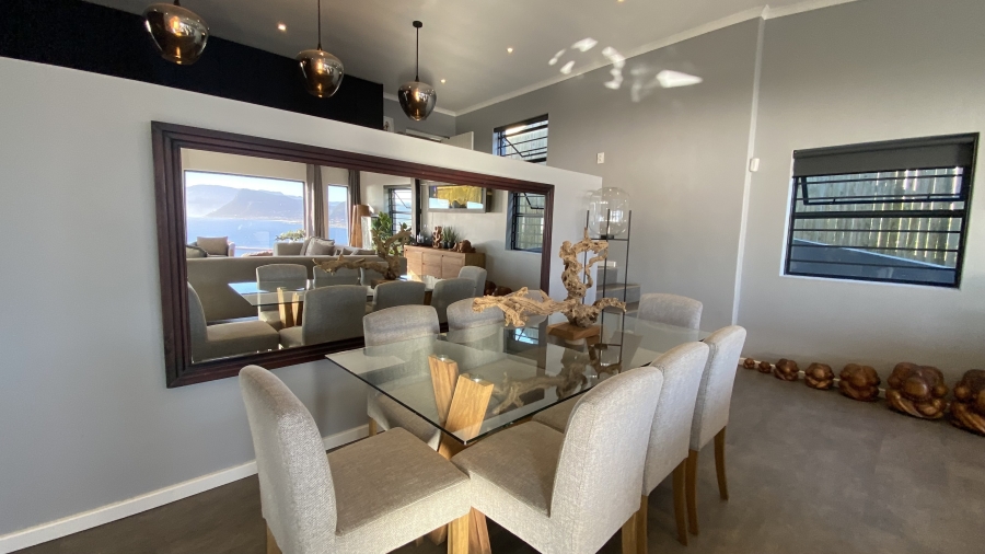 3 Bedroom Property for Sale in Simons Kloof Western Cape